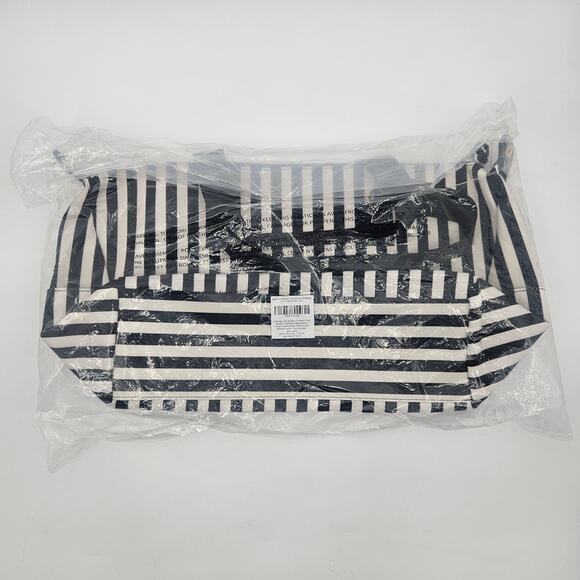 Alice & Olivia By‎ Stacey Bendet Black & White Striped Duffel Bag NWT - Picture 5 of 8